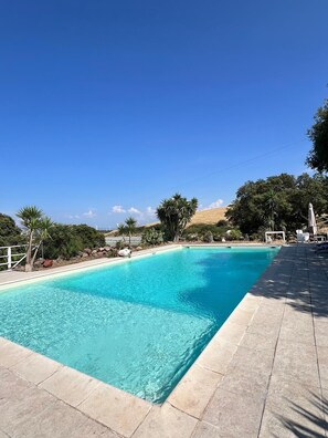 Pool - HouseB2 surrounded by nature and its animals (Nulvi)