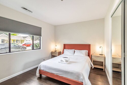 Guest Suite w/ 2 beds near Downtown Sunnyvale