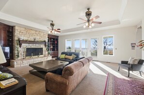 TV, fireplace, video games, table tennis