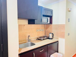 Basic-Apartment | Eigene Küche