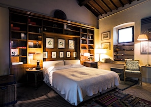 Silitysrauta/-lauta, internet, vuodevaatteet