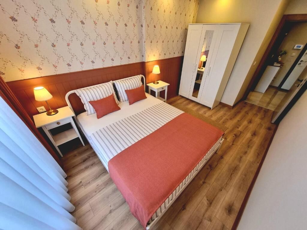 Tende oscuranti, ferro/asse da stiro, Wi-Fi gratuito