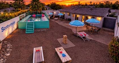 Old Town Villa Oasis, Pool, Games & Sleeps 12