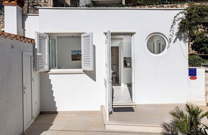 Exterior detail - Sunny Palace Studio 1 (Dubrovnik)
