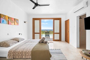 3 bedrooms, free WiFi - Hilltop Oceanview Escape | Private Pool (Kralendijk)