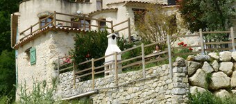 Le frêne - La Ferme des Aygues, Drôme Provenzale