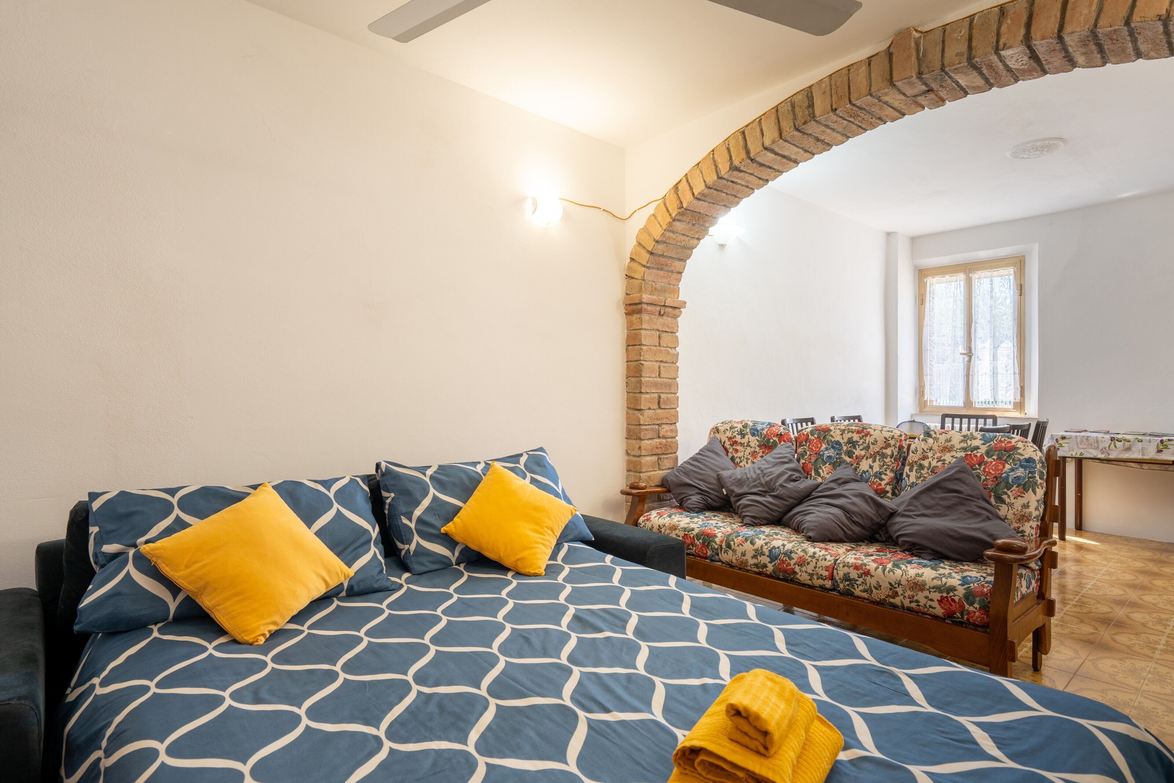 熨斗/熨衣板、WiFi、床单