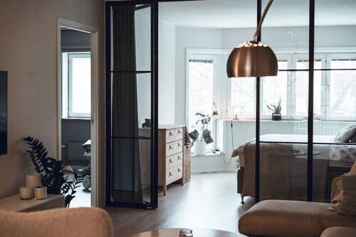 Modern 3BR Vasastan Flat w/ Office & Balconies