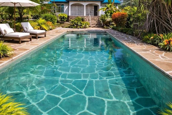 Voorkant van accommodatie