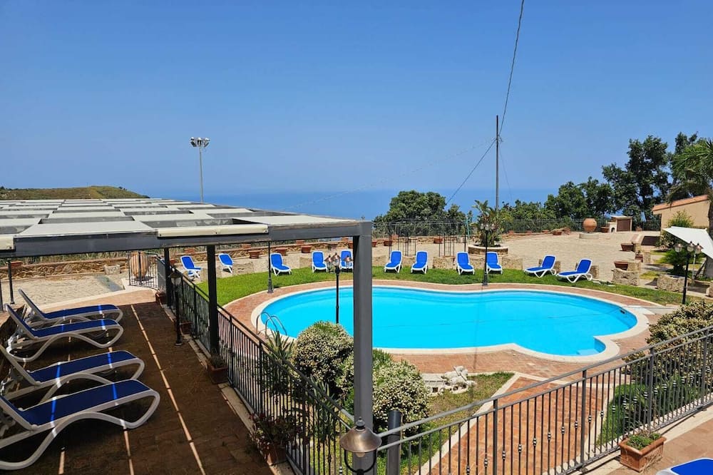 sea terrace resort cefalu