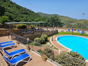 Seasonal outdoor pool - sea terrace resort cefalu (Cefalu)