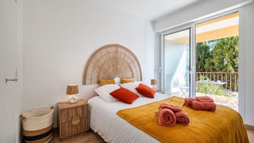 1 slaapkamer, een strijkplank/strijkijzer, wifi