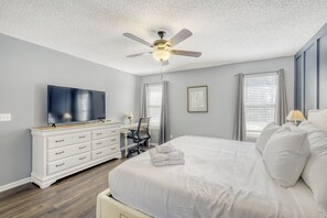 3 habitaciones, escritorio, tabla de planchar con plancha y wifi gratis 