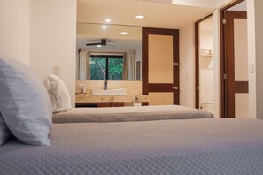 2 bedrooms, free WiFi, bed sheets - Luxury Condo in PGA Golf Resort | Bahia Principe (Akumal)