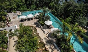 Outdoor pool - Luxury Condo in PGA Golf Resort | Bahia Principe (Akumal)