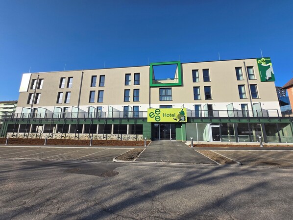 Exterior - eee Hotel Laakirchen (Laakirchen)