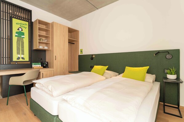 Desk, laptop workspace, free WiFi