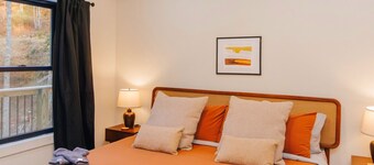 NEW KY Derby Silo | Yard Games | Hot Tub | 3 Kings