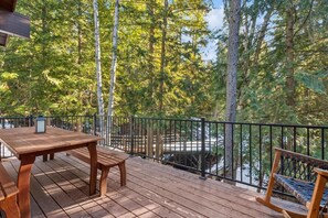 Outdoor dining - Ptarmigan Condo with Community Amenities and Shared Lake Access (Whitefish)