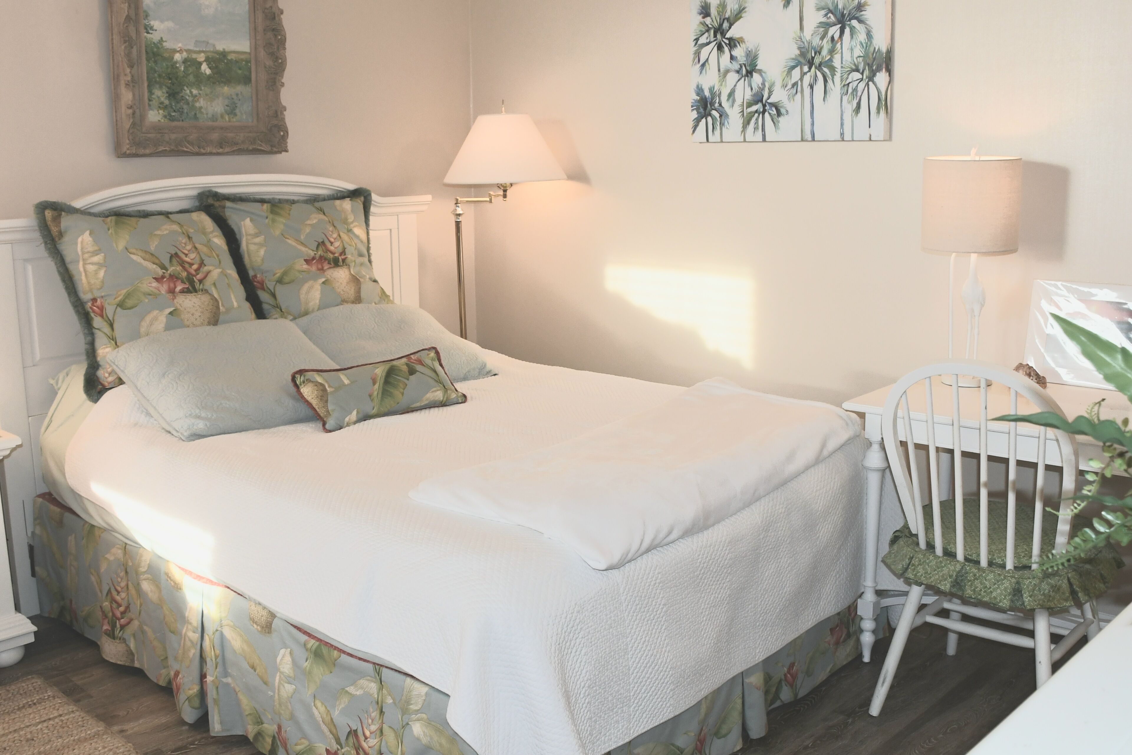 2 bedrooms, iron/ironing board, WiFi (free), bed sheets