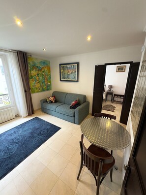 Living area - Paris TROCADERO, 5 mn from the TOUR EIFFEL apartment for 4 people (Paris)
