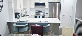 SLEEK FAMILY-FRIENDLY 3 BEDROOM HOUSE MINUTES FROM WEM.