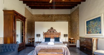 Masia Notari Casabona