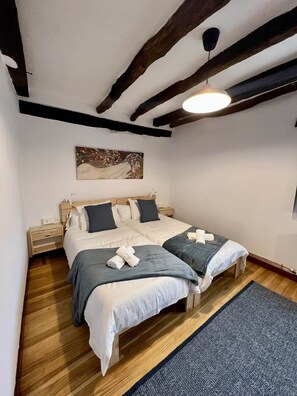 4 bedrooms, free WiFi, bed sheets - Eskinakoetxe (Errigoiti)