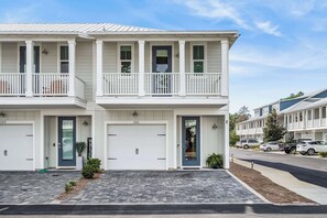 Exterior - Luxury Retreat 30A Townhomes with Pool and Walk to Beach, Sleeps 9 (Santa Rosa Beach)