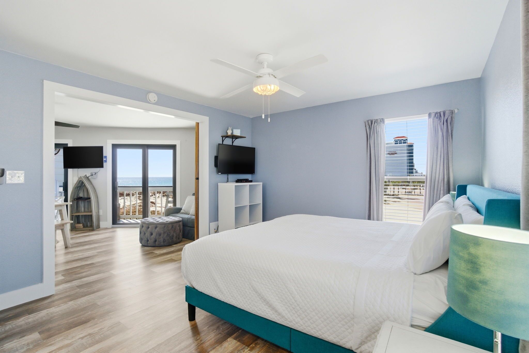 2 室のベッドルーム、アイロン / アイロン台、ベッドシーツ