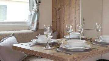 House, 3 Bedrooms, Accessible, Smoking | Dining room