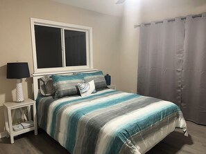 3 Schlafzimmer, Schreibtisch, Bügeleisen/Bügelbrett, kostenloses WLAN