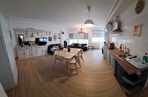 Interior - Los Príncipes II - Apartment near Feria & Park - Family Friendly Sevilla (Sevilla)
