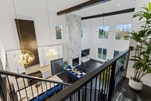 Interior - Majestic 6BR Sleeps 24 w BBQ, Hot Tub, Downtown Skyline Views, Movie Theater (Dallas)
