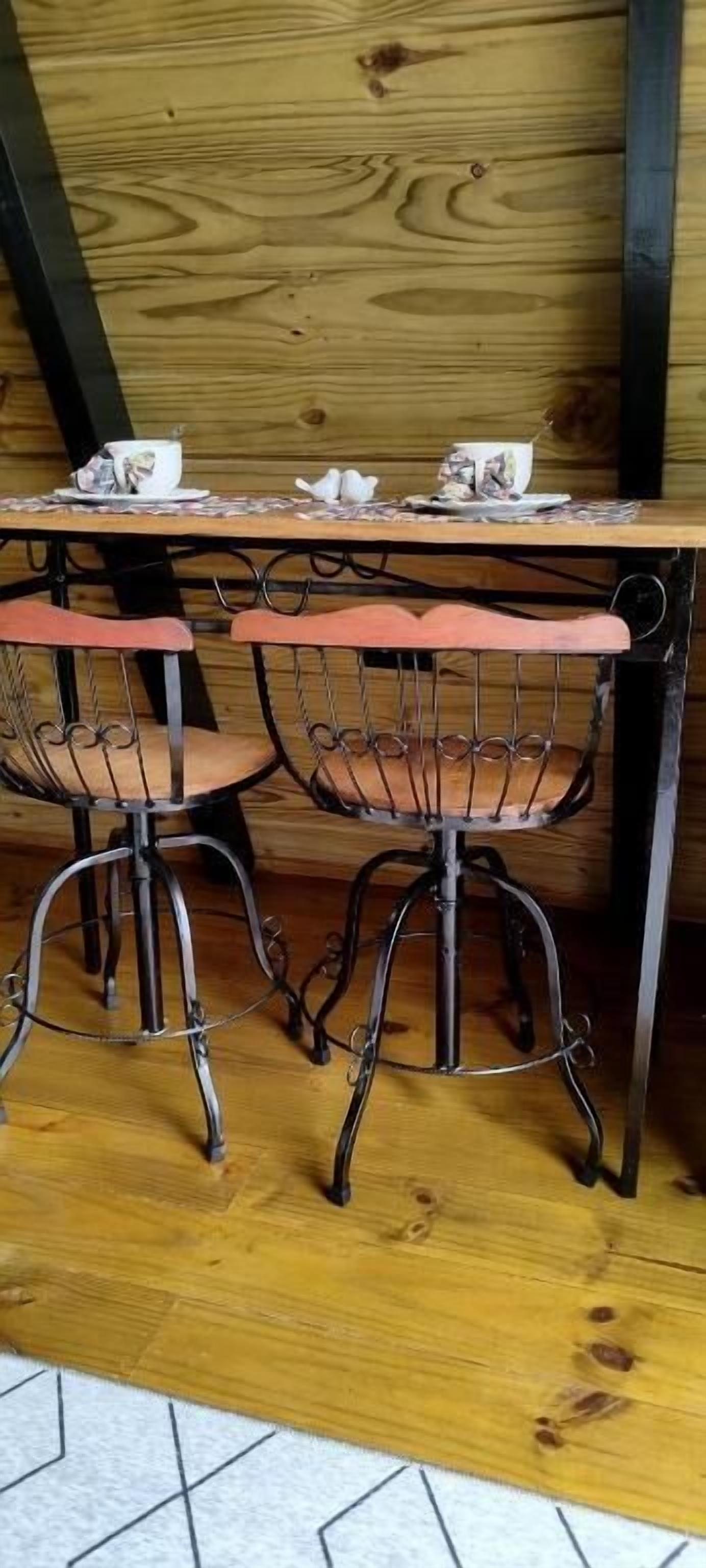 Superior-chalet, tupakointi kielletty, järvinäköala | Ruokailu