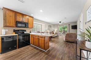 Interior - New! 2BR Lakeview Getaway | Near SDC & Table Rock Lake (Branson)