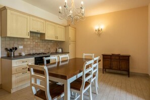 Appartamento, 1 camera da letto, al piano terra | Cucina privata