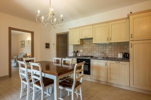 Apartment, 1 Bedroom, Ground Floor | Dapur peribadi