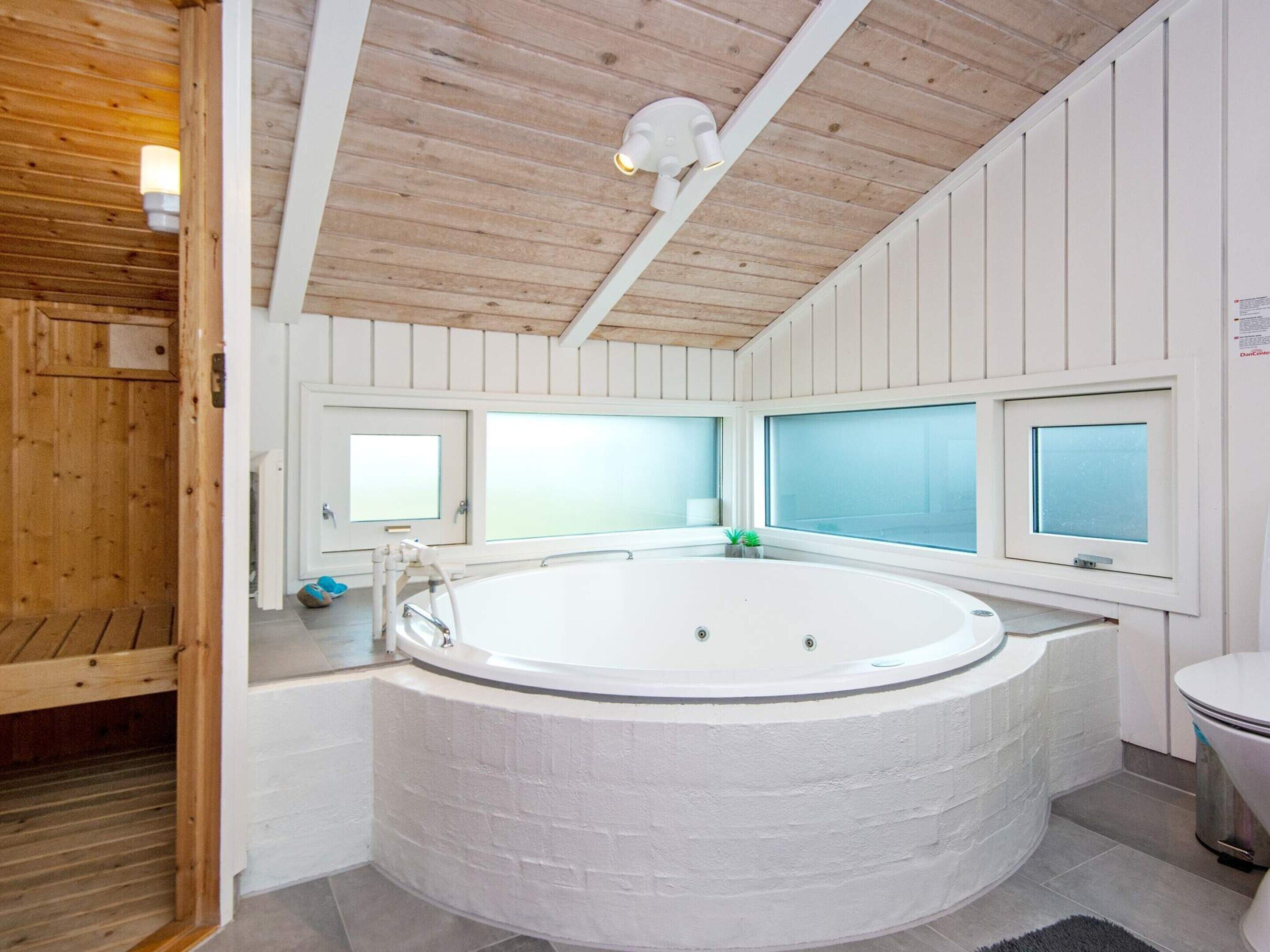House | Spa treatment