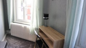 Interior - Hotel de la Plage (Le Nouvion-en-Thiérache)