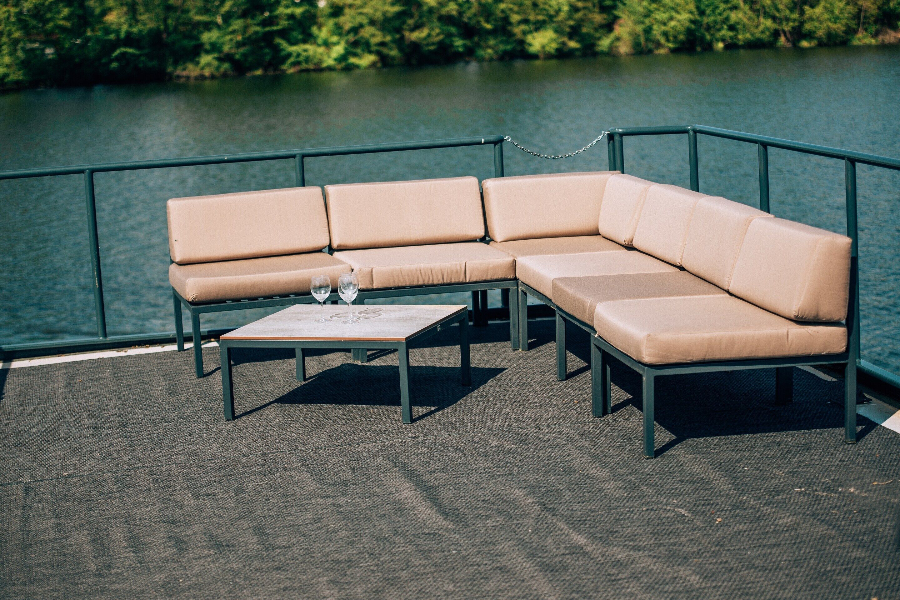 Mobile Home | Balkoni