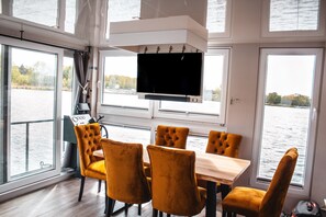 Mobile Home | Dining - Schwimmendes Ferienhaus in Berlin (Berlin)