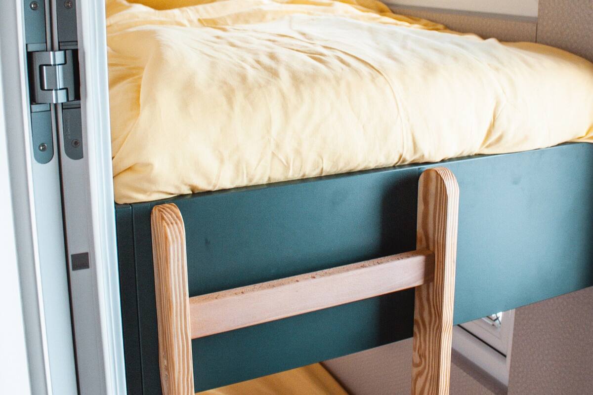 Mobile Home | 3 bedrooms, individually furnished