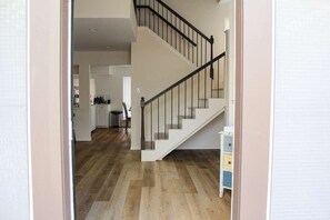 Interior - Entire 4 bedroom home with private pool and backyard. (Houston)