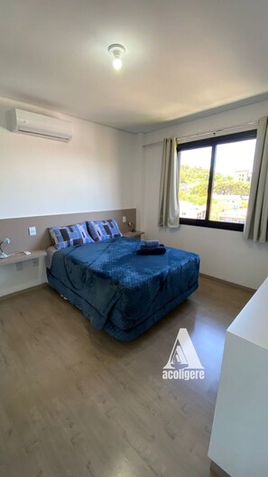 Apartamento conforto | Ferros/tábuas de passar roupa, Wi-Fi de cortesia