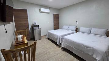 Bügeleisen/Bügelbrett, WLAN, Bettwäsche