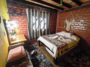 2 Schlafzimmer, BĂŒgeleisen/BĂŒgelbrett, WLAN, BettwĂ€sche