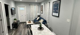 Spacious 5BR 2BA Berwyn Home