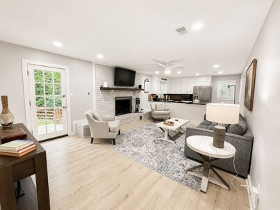 Downtown Prattville Home, near RTJ, 17 Springs, and Montgomery Whitewater!