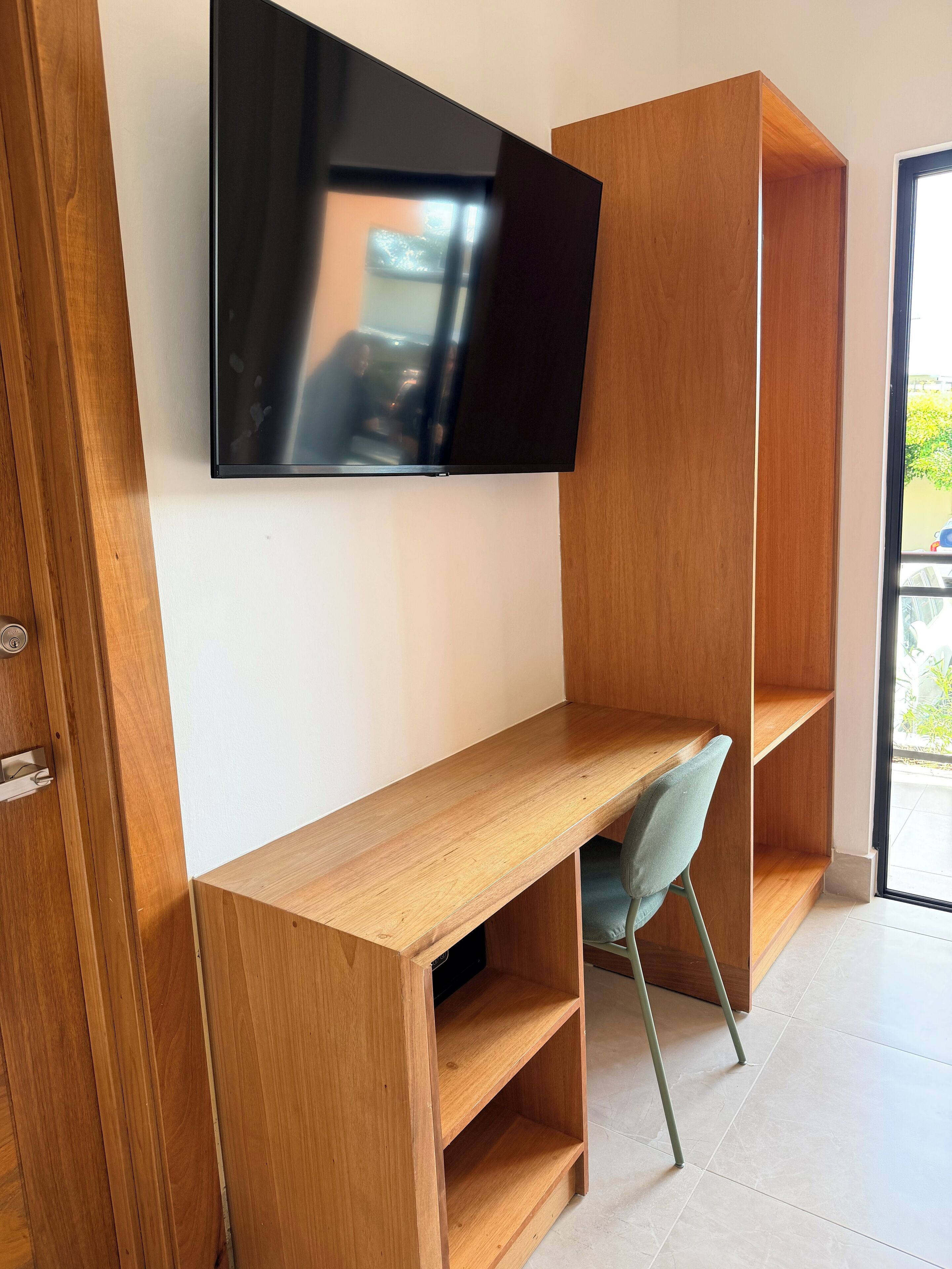 Rom – city, 1 queensize-seng, balkong, bakgårdsutsikt | Innvendig